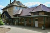 Container-Dorf immer noch nicht fertig: Leipziger Schüler müssen in marodem Gebäude bleiben