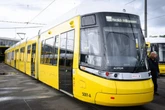 Straßenbahn legt in Berlin-Pankow wegen Fußgängerin Notbremsung hin