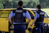 Knack-Geräusche in Ladefläche: Postbote alarmiert Polizei