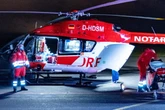 Audi überschlägt sich: Zwei schwer verletzte Männer bei Unfall