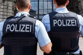 Mädchen (12) in Bus sexuell belästigt: 43-Jähriger geschnappt