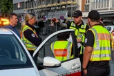 Bombenbedrohung in Köln: Straßen abgesperrt, Zweiter Klingelrundgang läuft
