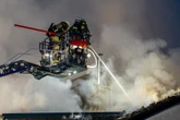 Blitz schlägt in Wohnhaus ein: Millionen-Schaden nach Brand