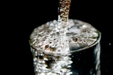 Wegen krasser Trockenheit: Gibt es noch genügend Trinkwasser in Köln?