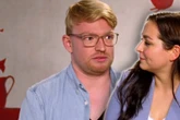 Als Tatjana von ihrem Hobby erzählt, ist Martin nicht gerade beeindruckt