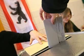 Mehr als 100 Euro auf die Hand: Noch 1500 Wahlhelfer für September-Wahl gesucht