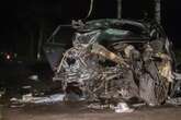 Horror-Unfall: Audi wird in zwei Teile gerissen, Beifahrer stirbt!