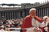 Heute vor 45 Jahren entkam Papst Johannes Paul II. nur knapp dem Tod
