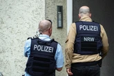 Vollstreckung von Haftbefehl: "Reichsbürger" haut SEK die Tür vor der Nase zu