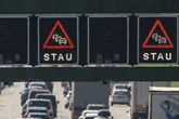 Mitten im Feierabendverkehr: Langer Stau auf A4 bei Chemnitz