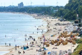 Schock an der Ostsee: Badegäste ziehen leblosen Mann aus dem Wasser