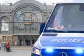 Erfolgreiche Kontrollen am Dresdner Hauptbahnhof: Polizei vollstreckt Haftbefehle
