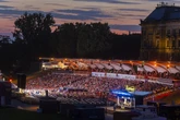 Dresdens Filmnächte sind zurück: Kino und Konzerte sorgen für Sommerfeeling