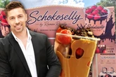 DSDS-Gewinner Ramon Roselly verkauft Schoko-Erdbeeren zum Stadtfest