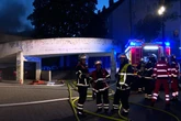 Großeinsatz auf der Reeperbahn! Fahrzeuge brennen in Tiefgarage