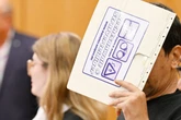 Mordversuch in zehn Fällen: Angeklagter will geschlafen haben