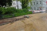 Wasserrohrbruch sorgt für Verkehrschaos: Dieser Bereich ist noch bis mindestens Sonntag gesperrt