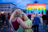 Anschlag auf CSD in Berlin: Experte warnt vor Auswirkungen auf Wahlkampf