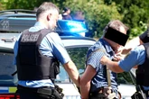 Gefahr am Otto-Dix-Center in Reick? Älterer Herr sorgt für Polizeieinsatz