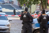 Großeinsatz in Plauen: Straßen abgeriegelt, bewaffnete Polizisten unterwegs