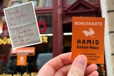 Urlauber verliert Handy auf den Kanaren: Ist Bonuskarte aus Dresdner Dönerladen die Rettung?