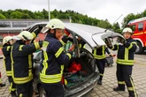 Betrunkener Biker kollidiert mit Auto: Feuerwehr trainiert schweren Unfall im Erzgebirge