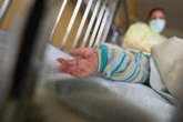 Mit Baby aus NRW-Klinik geflüchtet: In diesem Land wurden Mutter und Kind gefunden
