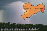 Der (Sonnen-)Schein trügt: Unwetter mit Superzellen rollt auf Sachsen zu