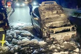 Opel Astra brennt kurz nach Mitternacht: Fahrer unter Drogen
