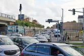 Chaos auf der A100: Neue Spur-Regeln sollen Staus beenden