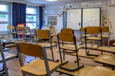 Einbruch in Grundschule in Bergisch Gladbach - Polizei sucht Zeugen