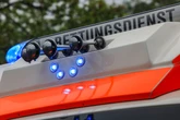 Beim Abbiegen übersehen: Biker bei Frontalcrash schwer verletzt