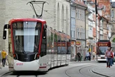 Kia kracht in Straßenbahn: 15.000 Euro Schaden