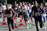 40. Marathon in Hamburg: Notfall im Ziel und Streckenrekord bei den Frauen