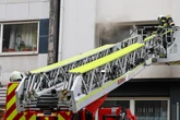 Großeinsatz für die Feuerwehr: Drei Verletzte bei Küchenbrand in Wuppertal
