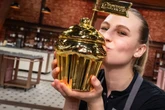 "Das große Backen": Mit essbaren Herzen holte sie sich den Sieg unter den Profi-Konditoren