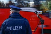 20-Jähriger rast mit 186 km/h über Landstraße: Seine Begründung ist kurios