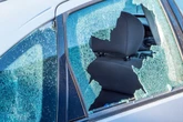 Autoeinbrüche in Chemnitz: Jacke, Musikinstrumente und Handtücher geklaut