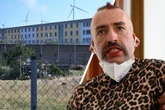 Sonne, Blick ins Grüne und Zeit für Hobbys: So geht's Neonazi Liebich im sächsischen Männerknast