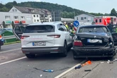 Illegales Autorennen eskaliert: Zwei Fahrer schwer verletzt