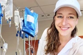 Moderatorin Charlotte Potts gibt Einblick in Chemotherapie: "Alles andere als ein Spaziergang"