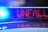 Alkohol, Drogen, kein Führerschein: Frau flüchtet nach Unfall auf der A2
