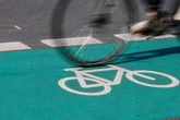 Für 100.000 Euro: Leipziger Ring bekommt weitere grüne Fahrradspur
