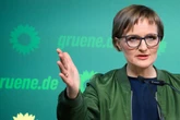 Ukraine-Krieg: Grünen-Chefin fordert Festsetzung von Putins Schattenflotte