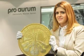 Größte Goldmünze Europas nur heute in Weinböhla zu bestaunen