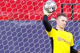 Transfermarkt im Ticker: Hansa Rostock zieht Ex-BVB-Keeper an Land