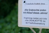 Friedhof in Hamburg wird geschlossen: 1000 Gräber müssen verlegt werden
