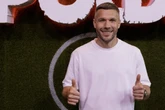 "Poldi" privat wie nie! Netflix-Doku startet am Donnerstag