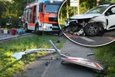 Auto schleudert auf Gehweg! Drei teils schwer Verletzten nach folgenschweren Crash in Leipzig