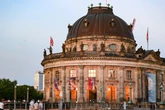 Pünktlich zum Jubiläum: Auf der Museumsinsel ist ein Tag länger geöffnet - aber zu anderem Preis
